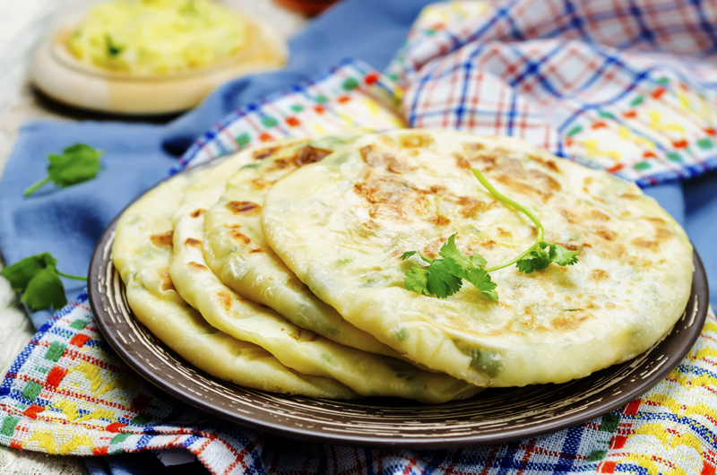 healthy-indian-breakfasts-pea-paratha