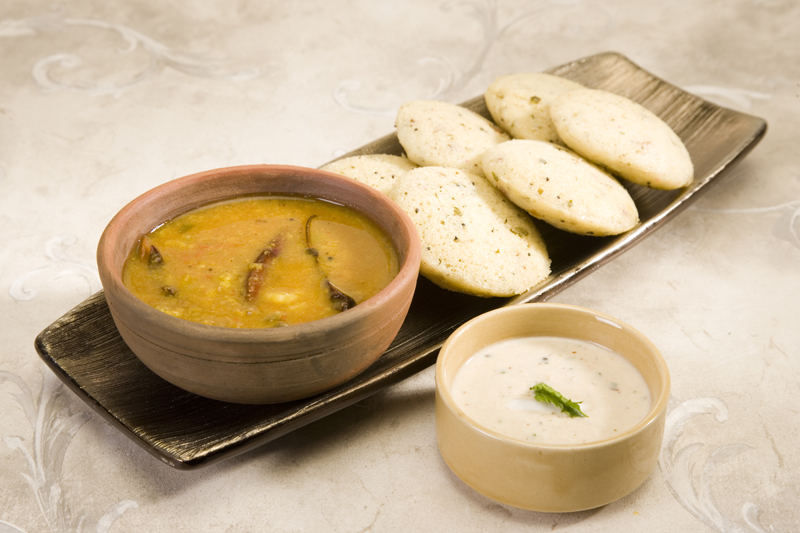 healthy-indian-breakfasts-rice-n-moong-dal-idli