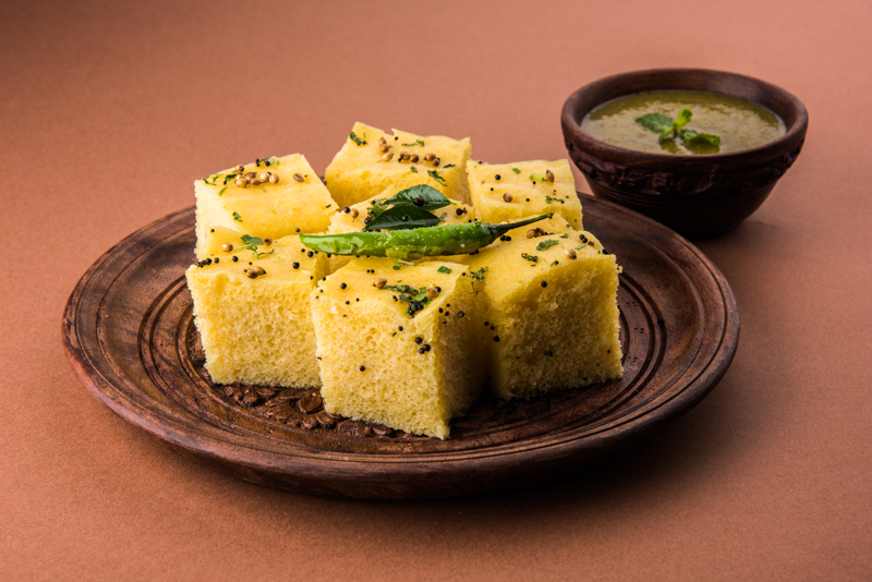 healthy-snacks-for-kids-steamed-dhokla