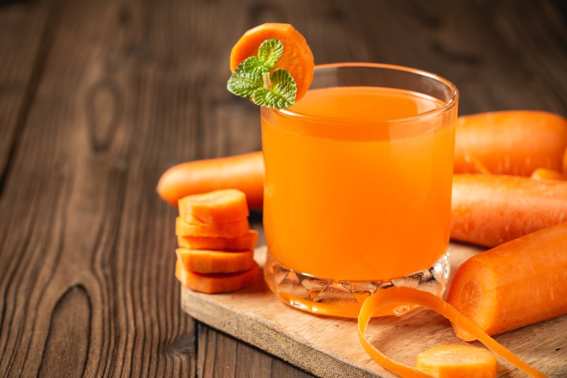 carrot-juice-glass-wooden-table (2)_Activ Living Community